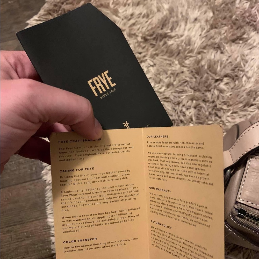 Frye Women's Nora Mini Barrel Crossbody Taupe NWT - Picture 2 of 7